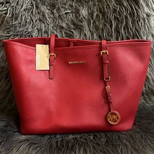 Michael kors tote